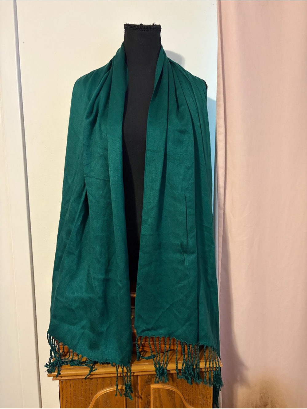 Green Women's Fringe Pashmina Scarf